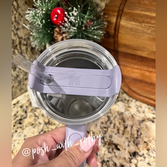 Stanley 40 oz. Stainless Steel H2.0 Flowstate Quencher, NWT - Picture 4 of 9